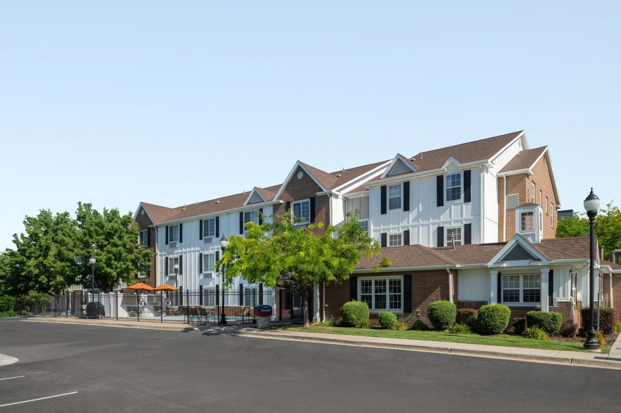 Towneplace Suites Salt Lake City Layton Exteriör bild